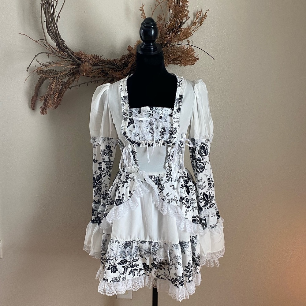 French peasant maid lace shabby chic dress